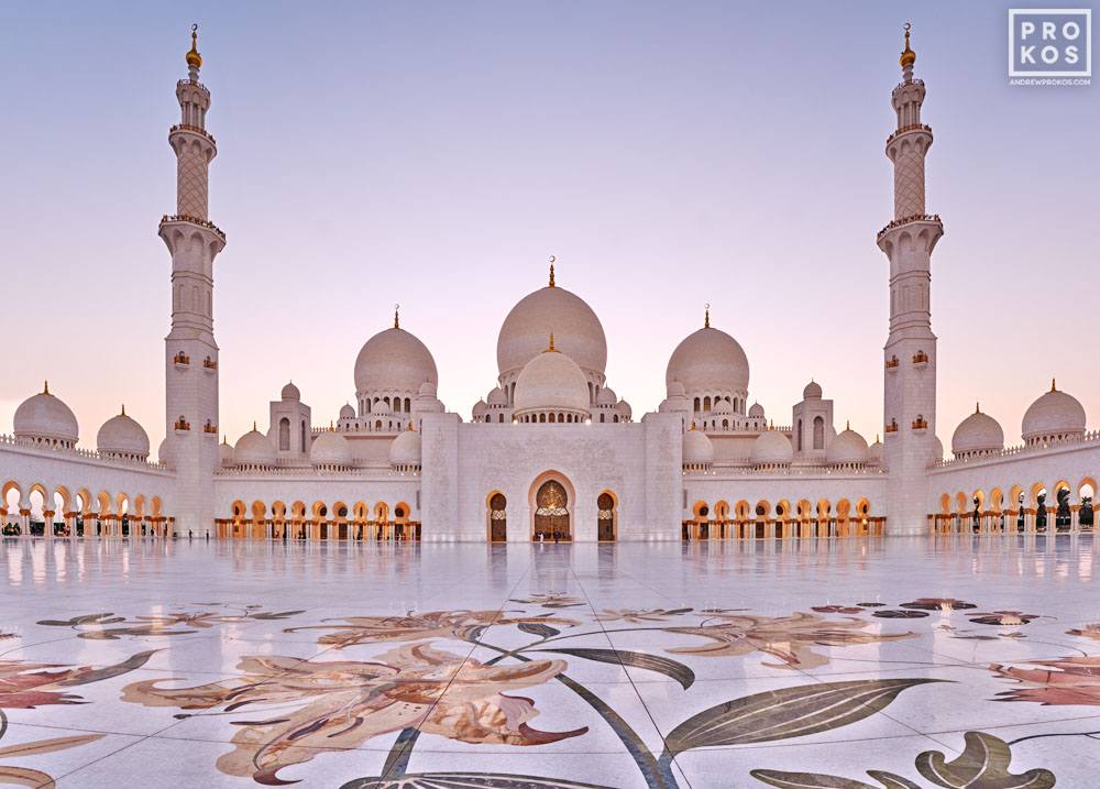 Experience the Majestic Marvels of Sheikh Zayed Grand Mosque Abu Dhabi