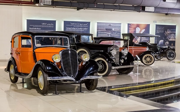 Sharjah Classic Cars Museum Experience: Relive the Golden Era of Automobiles